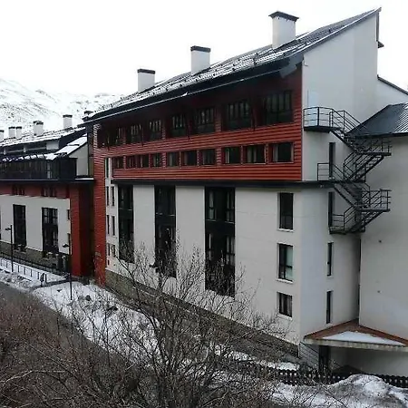 Montegorbea Apartment *